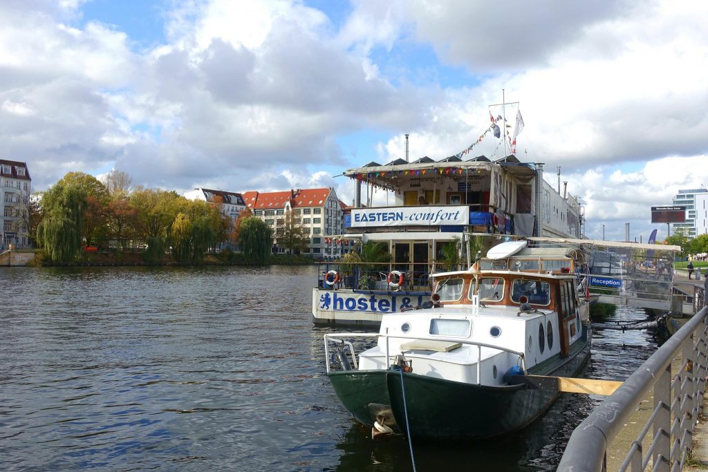 Berlin Friedrichshain-Kreuzberg Spree river view